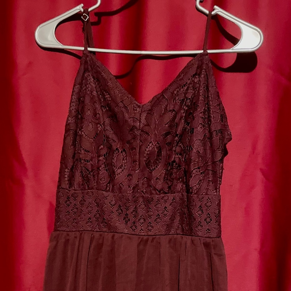 Wine colored Flowy lace dress